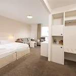 Fjord Hotel
